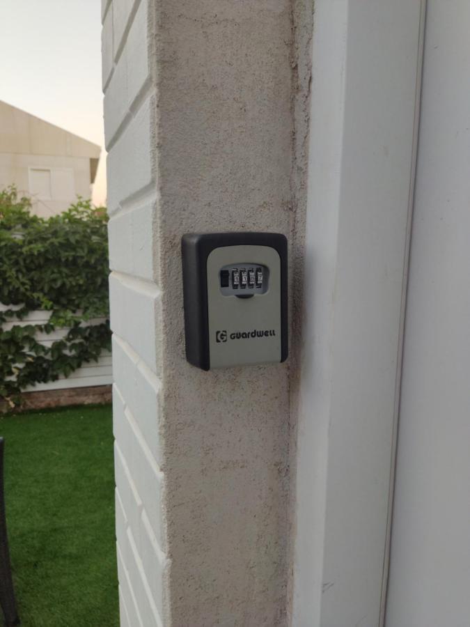Ester'S Place Eilat Exterior photo
